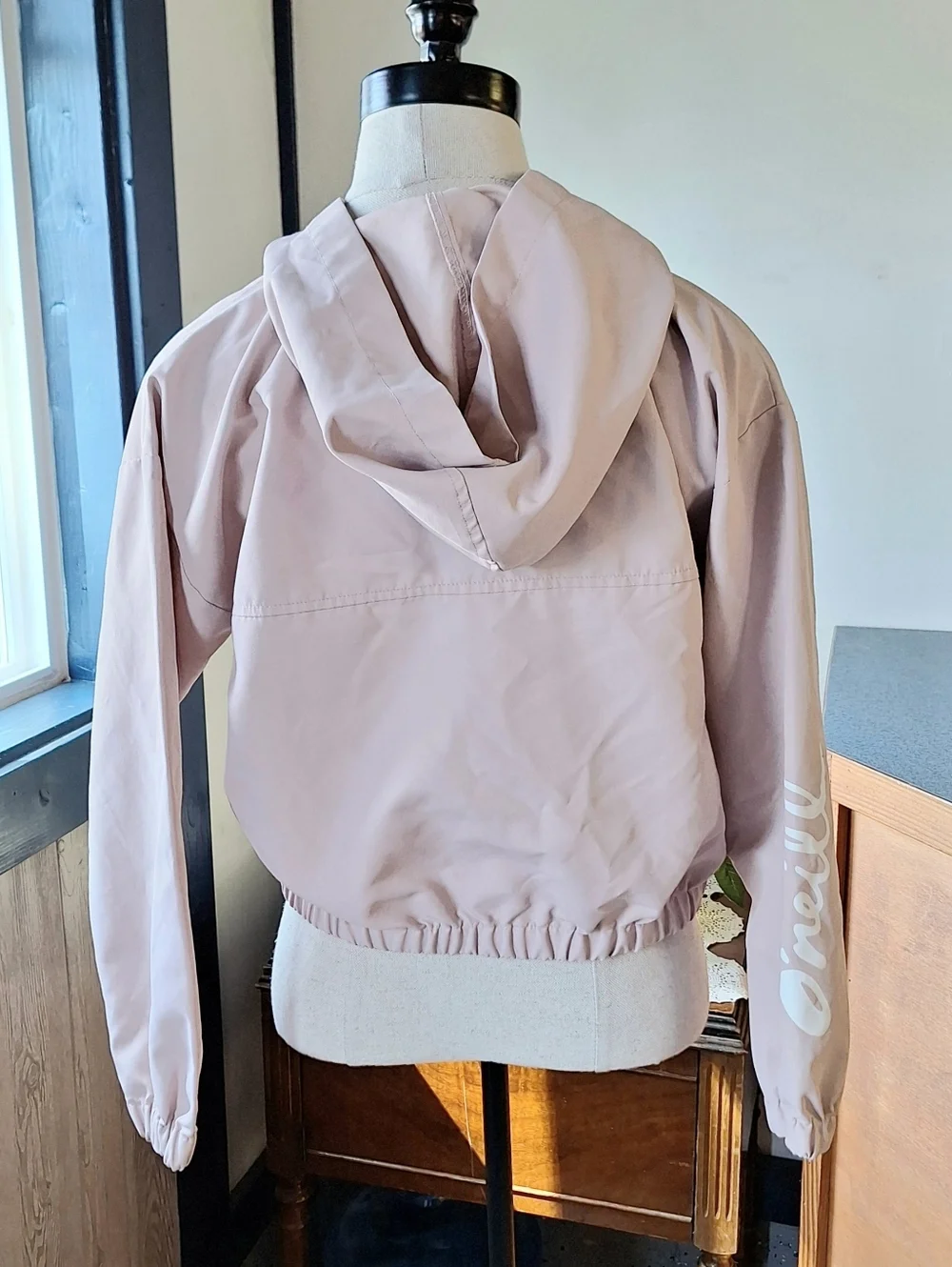O'Neill Surf Company Cropped 1/4 Zipper Windbreaker Jacket, Tween L, RN#86773